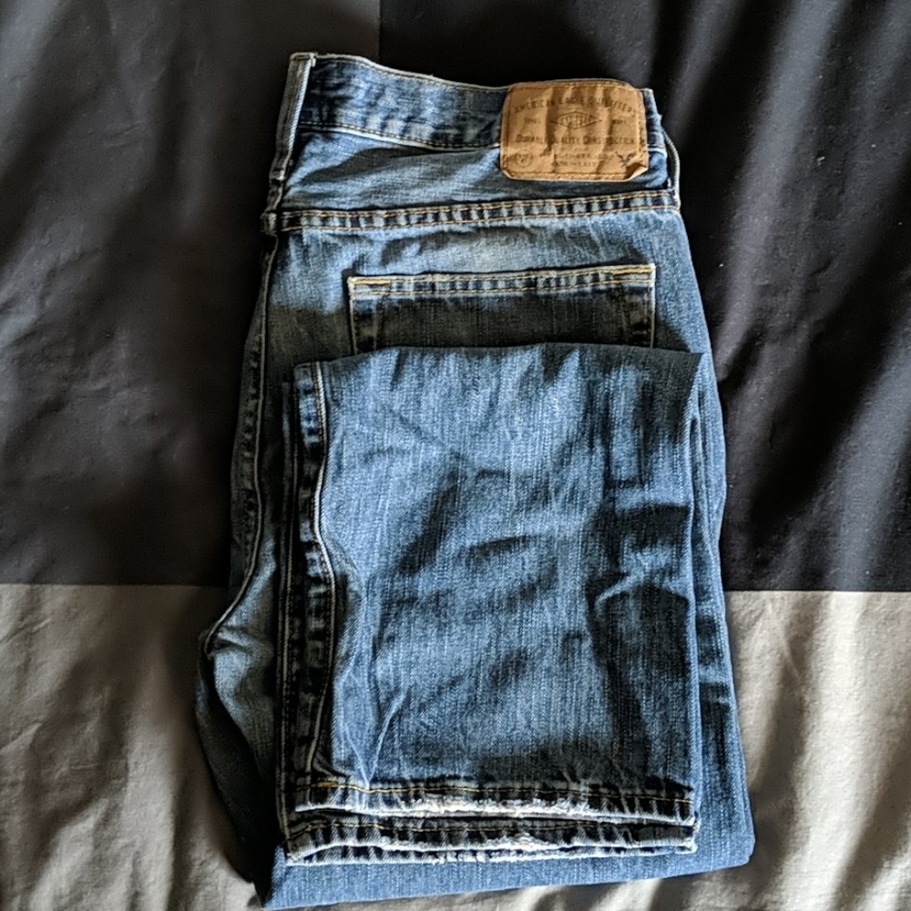 American eagle jeans